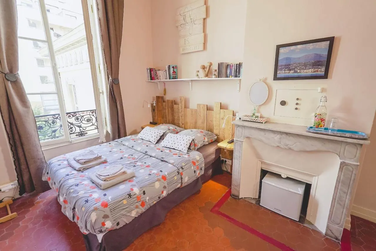 Hostel La Maioun Guesthouse Nicea Francja