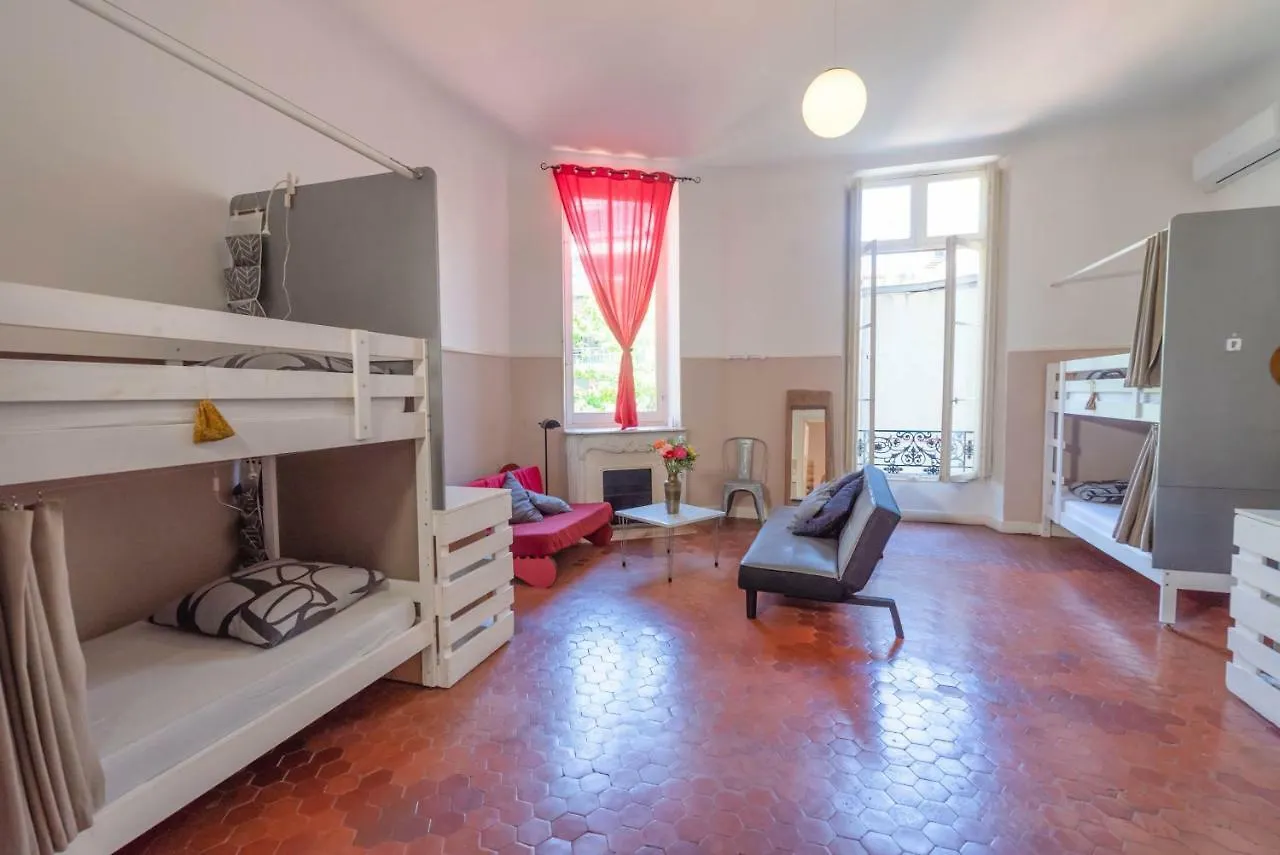 La Maioun Guesthouse Nicea Hostel