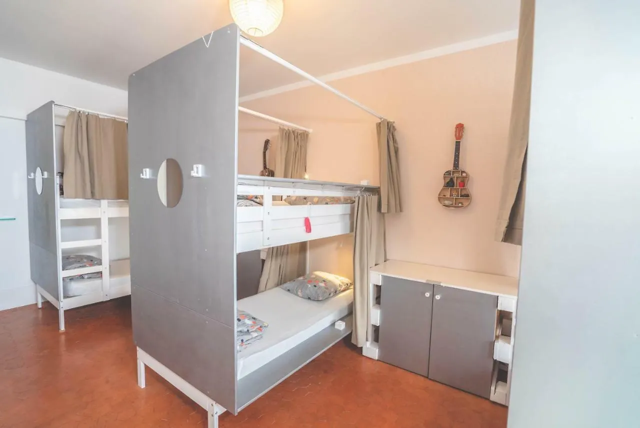 La Maioun Guesthouse Nicea Hostel