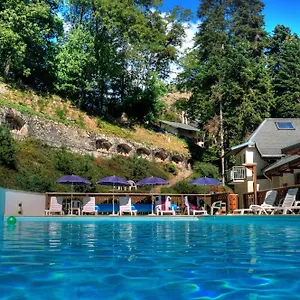 hotel-les-chalets.hotels-rhonealpes.com/