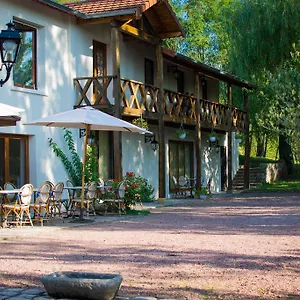 La Ferme Aux Biches Frühstückspension Commelle-Vernay