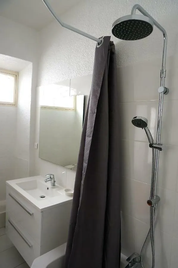 La Maioun Guesthouse Nice Albergue